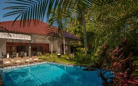 Villa Kelapa